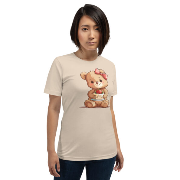 Strawberry Cake Bear Graphic T-shirt